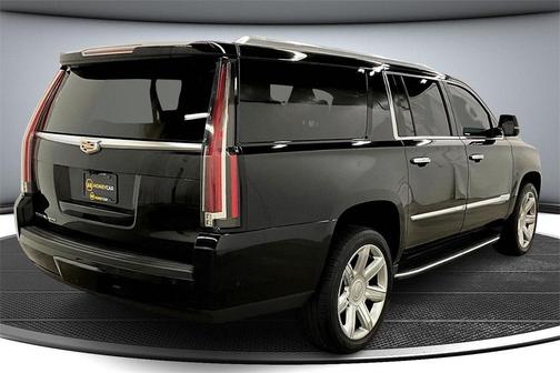 2017 Cadillac Escalade ESV Premium Luxury