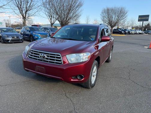 2010 Toyota Highlander SE