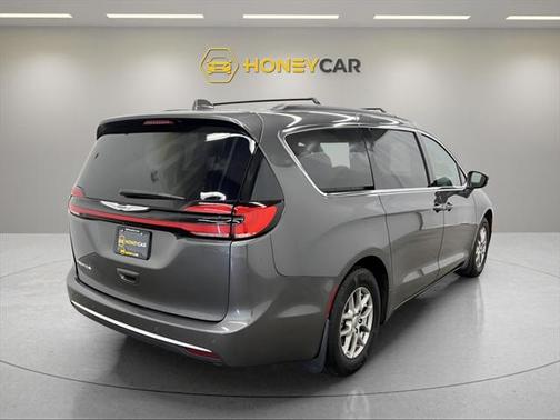 2021 Chrysler Pacifica Touring
