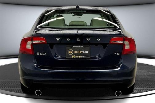 2013 Volvo S60 T5 Platinum