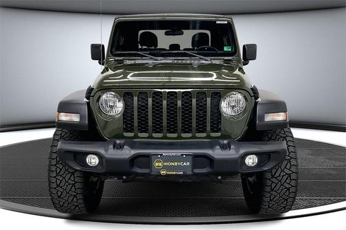 2022 Jeep Gladiator Sport