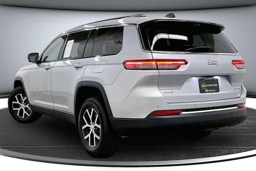 Silver Zynith 2024 Jeep Grand Cherokee L Limited