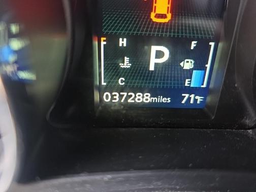 Octane Blue Metallic 2024 Mitsubishi Outlander Sport SE
