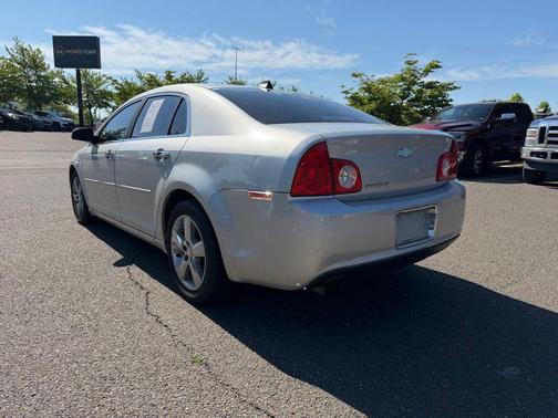 Silver Ice Metallic 2012 Chevrolet Malibu 2LT