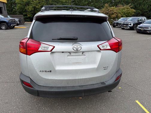 Classic Silver Metallic 2013 Toyota RAV4 XLE