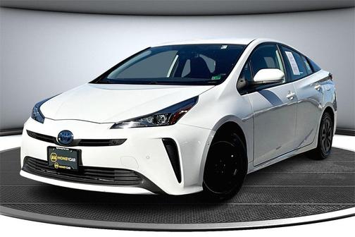 2022 Toyota Prius L