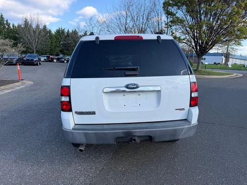 2006 Ford Explorer XLS