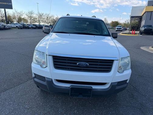 2006 Ford Explorer XLS