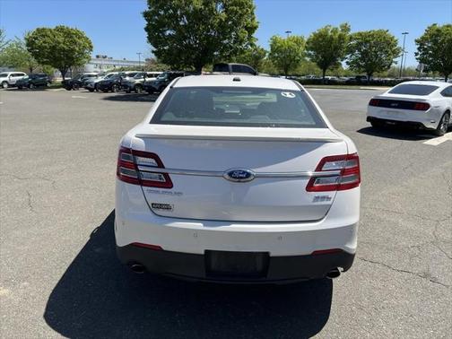 2016 Ford Taurus SEL