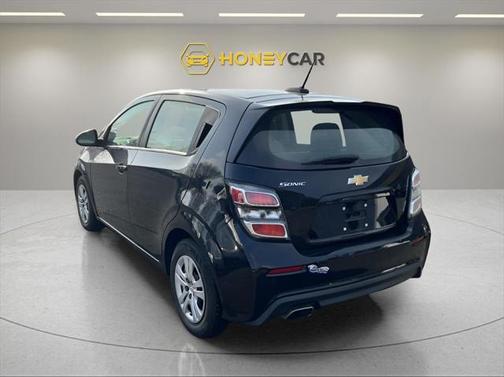 2020 Chevrolet Sonic FWD Hatchback 1FL 5-Door