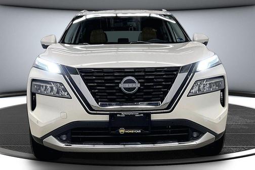 Pearl White Tricoat 2022 Nissan Rogue Platinum