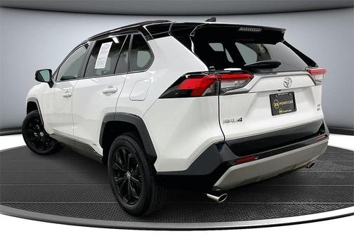 2025 Toyota RAV4 Hybrid SE