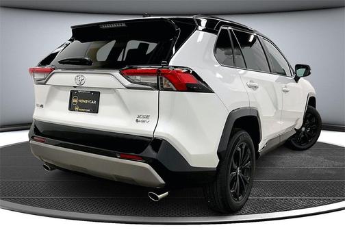 2025 Toyota RAV4 Hybrid SE