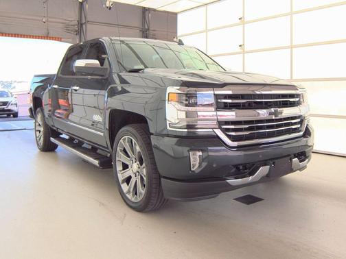 2017 Chevrolet Silverado 1500 High Country