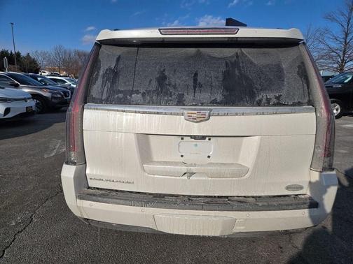 2020 Cadillac Escalade Premium Luxury