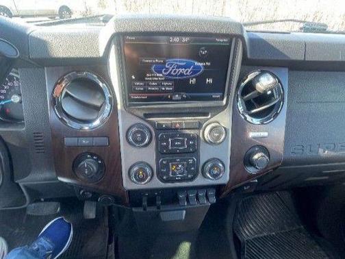 2016 Ford F-350 Lariat