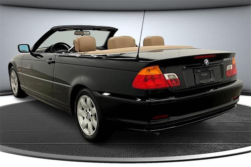 2001 BMW 325 Ci