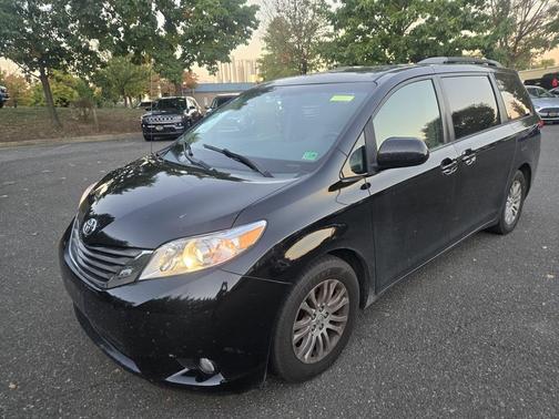 2013 Toyota Sienna XLE