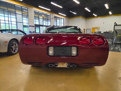 Dark Cherry Red Metallic 2003 Chevrolet Corvette Base
