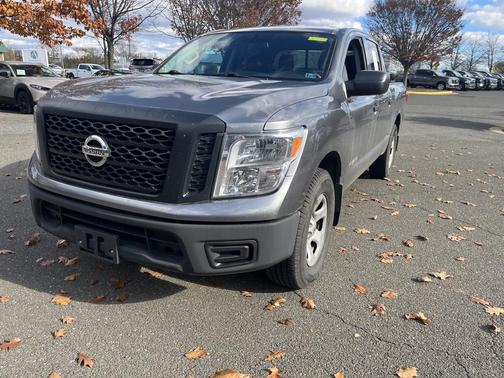 2017 Nissan Titan S