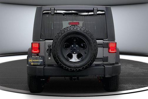 Granite Crystal Metallic Clearcoat 2018 Jeep Wrangler JK Unlimited Rubicon