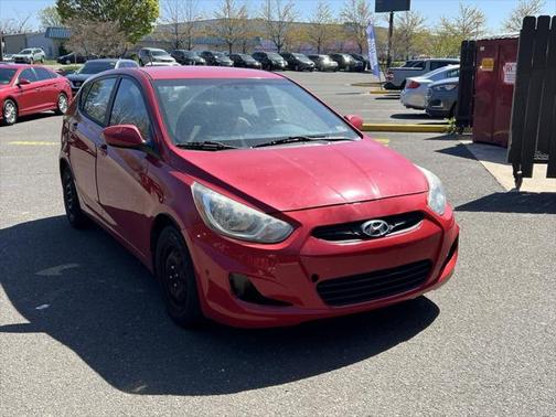 2013 Hyundai Accent GS