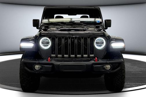 Black Clearcoat 2020 Jeep Gladiator Rubicon
