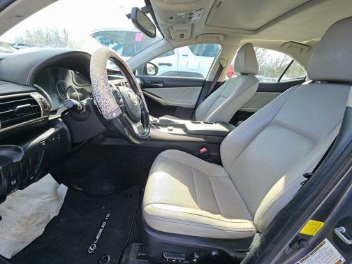 2016 Lexus IS 300 Base