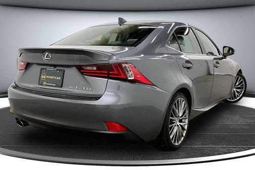 2016 Lexus IS 300 Base