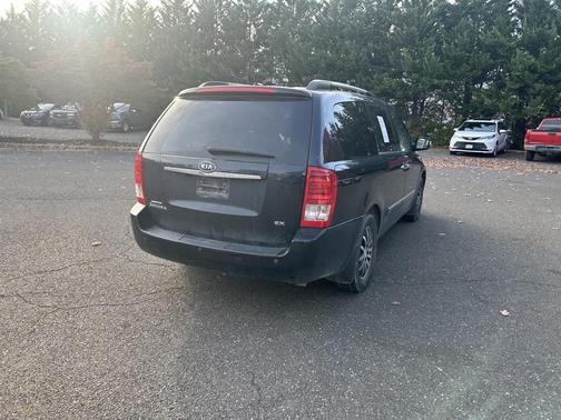 2011 Kia Sedona EX