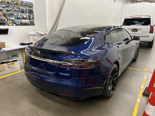 2021 Tesla Model S Performance