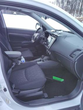 2025 Mitsubishi Outlander Sport 2.0 LE