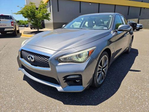 Graphite Shadow 2015 INFINITI Q50 Sport