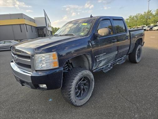 2007 Chevrolet Silverado 1500 LT2 Crew Cab