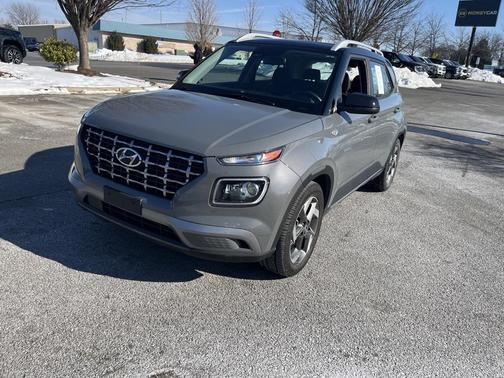 2023 Hyundai VENUE Limited