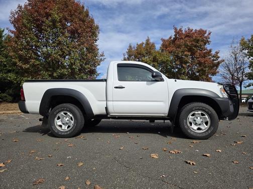 2013 Toyota Tacoma Base