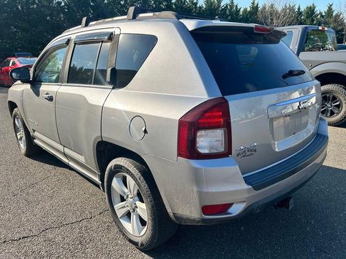 Billet Silver Metallic Clearcoat 2016 Jeep Compass Latitude