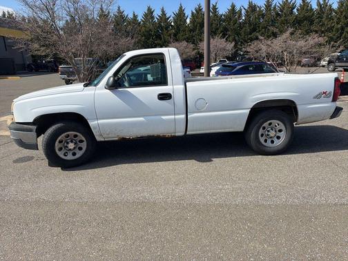 2005 Chevrolet Silverado 1500 W/T