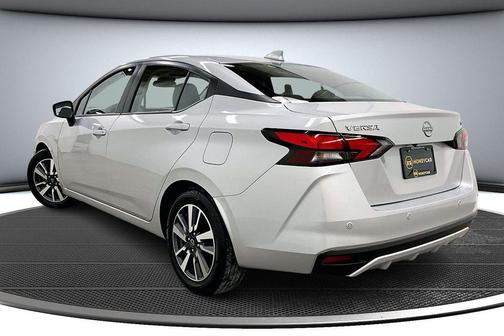 2023 Nissan Versa 1.6 SV