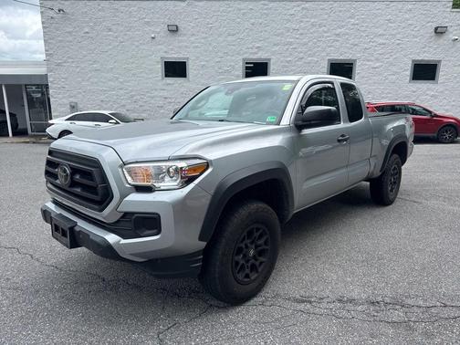 Celestial Silver Metallic 2022 Toyota Tacoma SR5