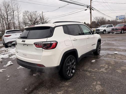 2021 Jeep Compass 80th Special Edition