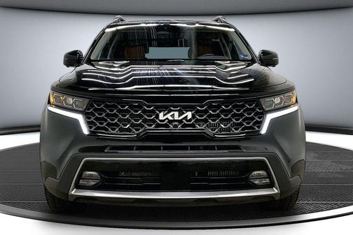 Ebony Black 2023 Kia Sorento SX