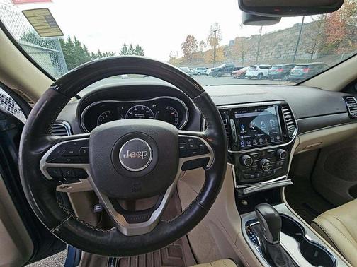 2020 Jeep Grand Cherokee Overland