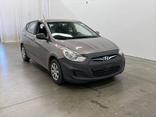 2013 Hyundai Accent GS