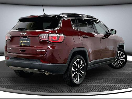 Velvet 2022 Jeep Compass Limited
