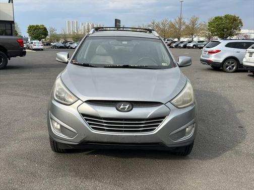 2014 Hyundai TUCSON SE