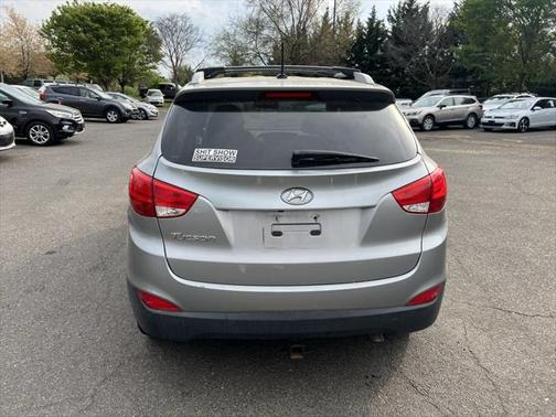 2014 Hyundai TUCSON SE