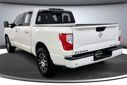 2021 Nissan Titan SV