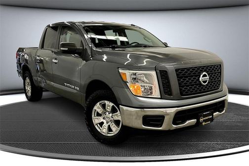 2019 Nissan Titan SV