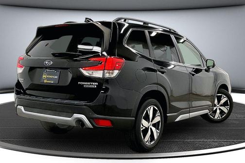 Crystal Black Silica 2021 Subaru Forester Touring